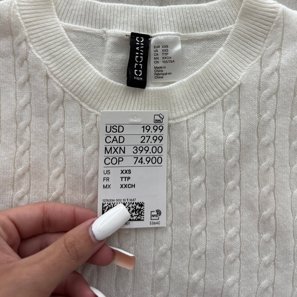 Cable Knit Cream Top - Picture 2 of 4